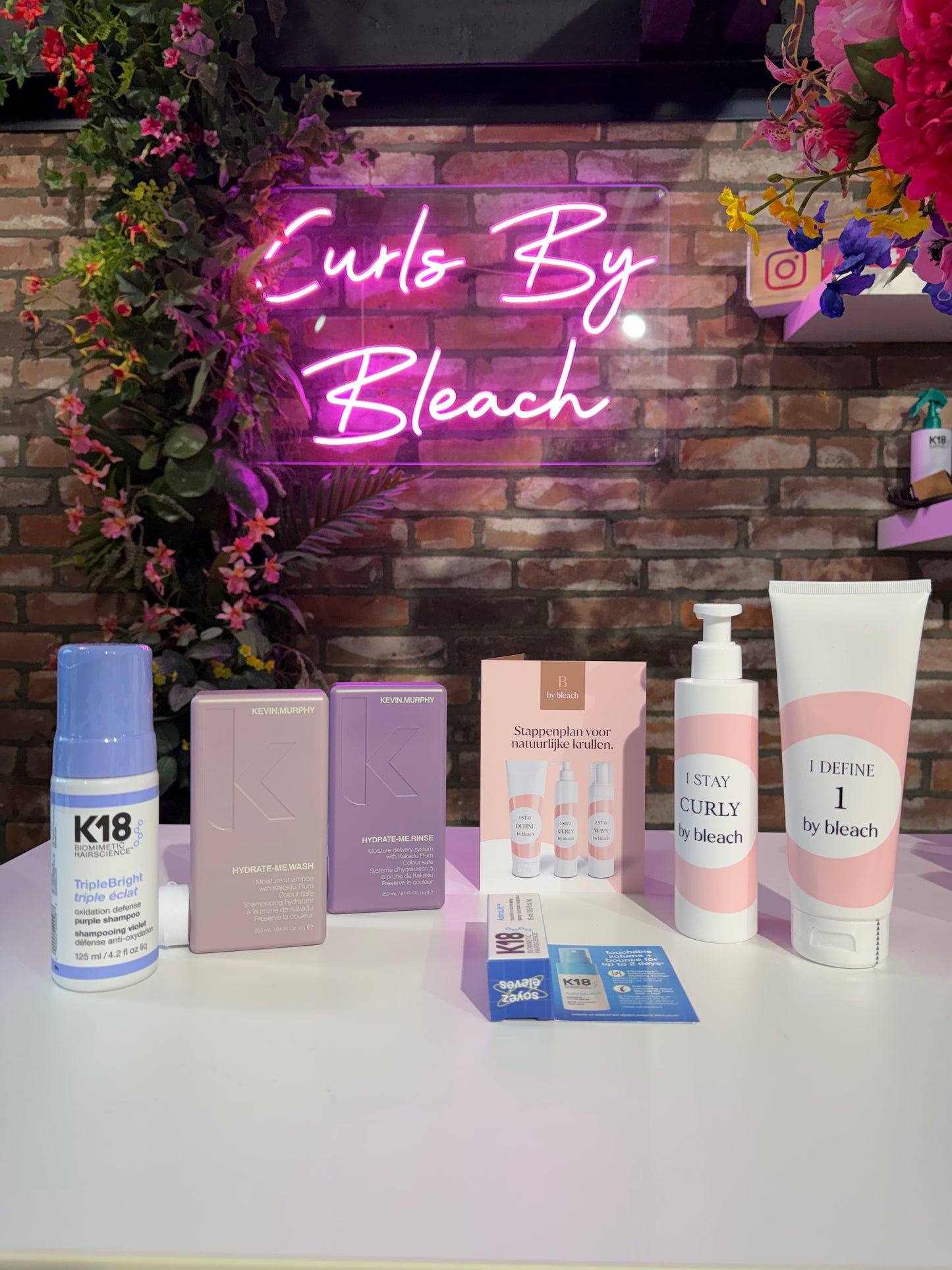 Curly Grey Set 🩶✨ van €166,38 voor €150,- met gratis mini Astrolift en Stappenplan💕